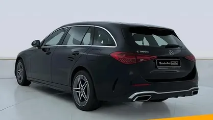 Usado Mercedes C300e 313 HP (230 kW) 2024 Carrinha