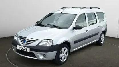 Begagnad Dacia Logan Lauréate 105 HK (77 kW) 2007 Grå Kombi