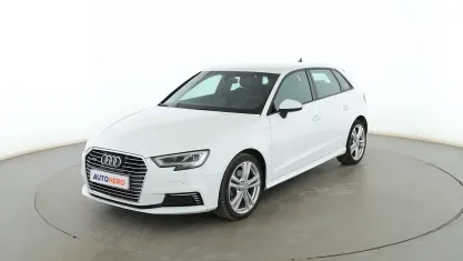 Usado Audi A3 Sportback e-tron Sport 204 CV (150 kW) 2020 Blanco Utilitario