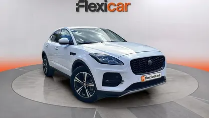 Usado Jaguar E-Pace 163 CV (119 kW) 2021 Blanco SUV