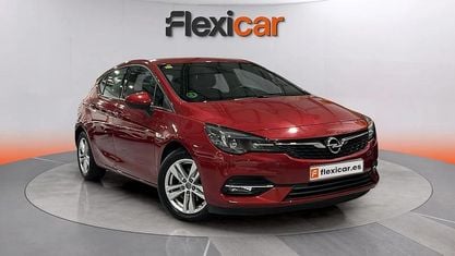 Usado Opel Astra Business Elegance 145 HP (106 kW) 2020 Vermelho Sedan