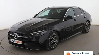 Negro Usado 2022 Mercedes C220 AMG line Berlina | 37.699 € (Super precio)