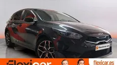 Gris Usado 2023 Kia Ceed | 21.290 € (Precio justo)