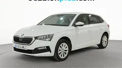 Blanco Usado 2023 Skoda Scala Ambition Utilitario | 17.955 € (Precio justo)