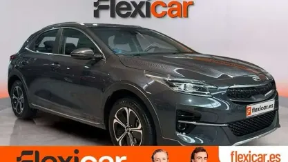Usado Kia XCeed 141 CV (103 kW) 2021 Gris SUV