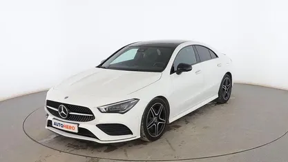 Blanco Usado 2019 Mercedes CLA200 AMG line Berlina | 28.599 € (Precio justo)