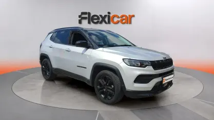 Usado Jeep Compass 131 CV (96 kW) 2022 Gris SUV