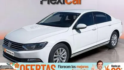 Usado VW Passat Advance 150 CV (110 kW) 2018 Blanco Berlina