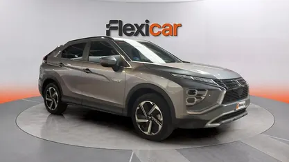 Usado Mitsubishi Eclipse Cross 188 CV (138 kW) 2021 Gris SUV