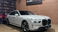 Usado 2023 BMW 750e Comfort Edition Berlina | 79.900 €