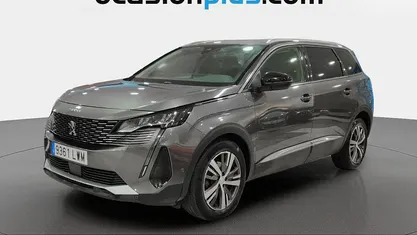 Usado Peugeot 5008 Allure 131 CV (96 kW) 2022 SUV
