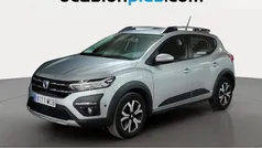 Gris plata Usado 2022 Dacia Sandero Comfort Utilitario | 13.546 € (Precio justo)