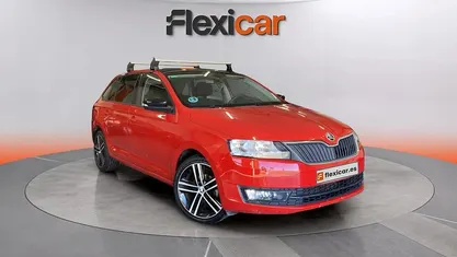 Usado Skoda Rapid Active 90 CV (66 kW) 2015 Blanco Berlina