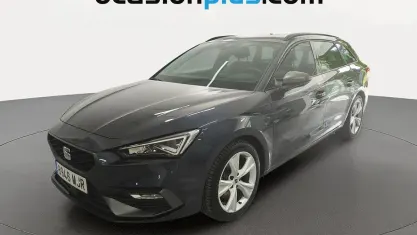 Usado Seat Leon FR 150 CV (110 kW) 2023 Gris Utilitario