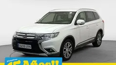 Blanco Usado 2017 Mitsubishi Outlander Motion SUV | 14.200 € (Precio justo)