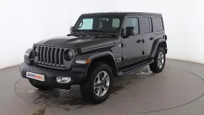 Gris Usado 2019 Jeep Wrangler Sahara SUV | 41.399 € (Precio justo)