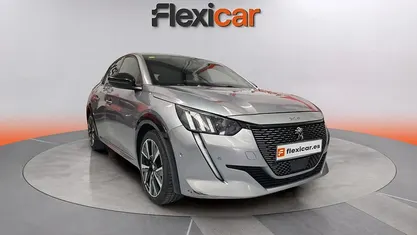 Usado Peugeot 208 Active 102 CV (75 kW) 2020 Utilitario