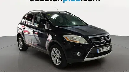 Usado Ford Kuga Trend 140 HP (102 kW) 2011 Preto SUV