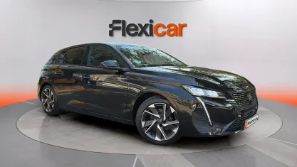 Usado Peugeot 308 Allure 131 CV (96 kW) 2024 Negro Berlina