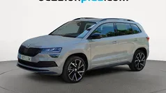Gris Usado 2021 Skoda Karoq SportLine SUV | 25.446 € (Precio justo)