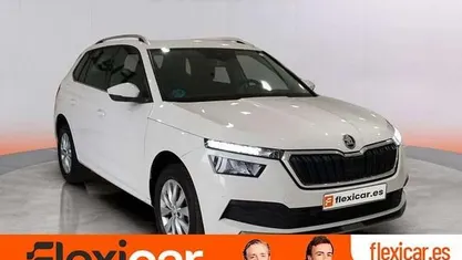 Usado Skoda Kamiq Monte Carlo 110 CV (80 kW) 2022 SUV