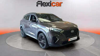 Usado Hyundai Tucson N Line 136 CV (100 kW) 2019 Gris SUV