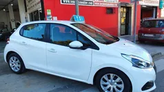 Usado 2019 Peugeot 208 Active Utilitario | 8500 € (Precio justo)