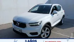 Blanco Usado 2021 Volvo XC40 Momentum SUV | 19.850 € (Precio justo)