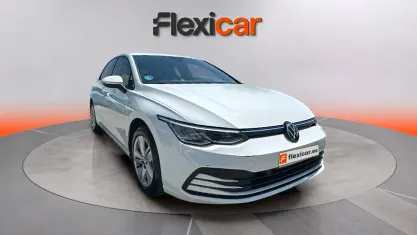 Usado VW Golf VIII Life 110 CV (80 kW) 2023 Blanco Berlina