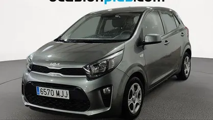 Usado Kia Picanto 67 CV (49 kW) 2023 Gris Utilitario