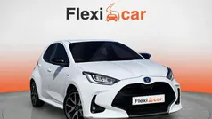 Usado 2021 Toyota Yaris Hybrid Active Berlina | 14.990 € (Buen precio)
