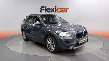 Usado BMW X1 140 CV (102 kW) 2021 Gris SUV