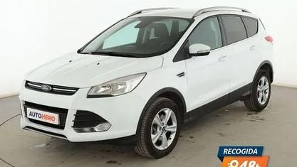 Używany Ford Kuga Trend 120 KM (88 kW) 2016 Biały SUV