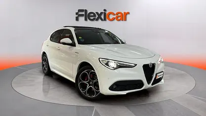 Usado Alfa Romeo Stelvio Veloce 211 CV (155 kW) 2020 SUV