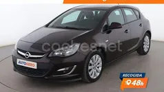 Marrón Usado 2013 Opel Astra Selective Berlina | 7699 € (Buen precio)