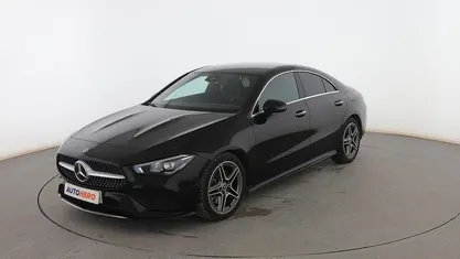 Usado Mercedes CLA200 AMG line 150 CV (110 kW) 2022 Berlina