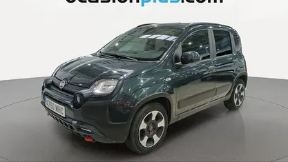 Usado Fiat Panda Cross Cross 70 CV (51 kW) 2023 Verde Utilitario