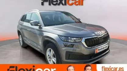Usado Skoda Kodiaq Ambition 150 CV (110 kW) 2023 Gris SUV