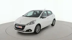 Blanco Usado 2017 Peugeot 208 Allure Utilitario | 8599 € (Buen precio)