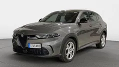 Gris Usado 2022 Alfa Romeo Tonale Sprint SUV | 22.637 € (Precio justo)