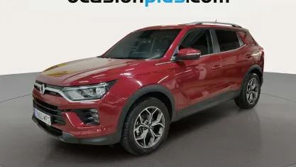 Usado SsangYong Korando 149 CV (109 kW) 2023 Rojo SUV