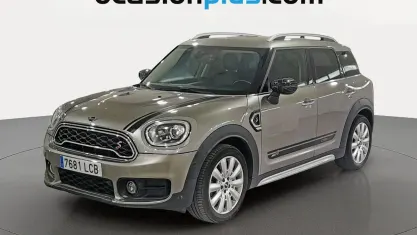 Usado Mini Cooper SD Countryman 190 CV (139 kW) 2019 Gris plata SUV