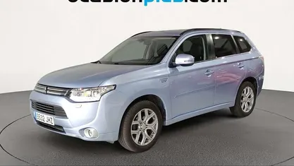 Usado 2015 Mitsubishi Outlander P-HEV Motion Recogida | 13.290 € (Precio justo)