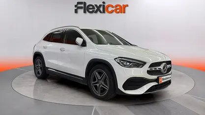 Käytetty Mercedes GLA200 150 HP (110 kW) 2024 Valkoinen Katumaasturi