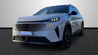 Usado Peugeot 5008 GT 145 CV (106 kW) 2025 Monovolumen