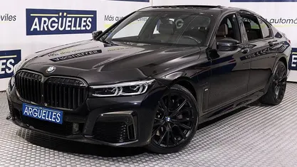Usado BMW 745e M Sport 394 CV (289 kW) 2022 Negro Berlina