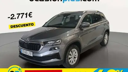 Usado Skoda Karoq Ambition 150 CV (110 kW) 2022 Gris SUV