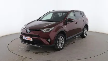 Rojo Usado 2017 Toyota RAV4 Hybrid Advance SUV | 19.699 € (Precio justo)