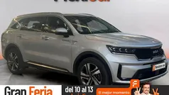 Gris Usado 2023 Kia Sorento SUV | 37.490 € (Precio justo)
