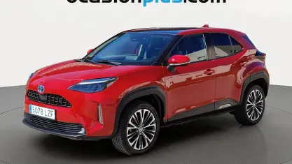 Occasion Toyota Yaris Hybrid Edition 116 PK (85 kW) 2022 Rood SUV